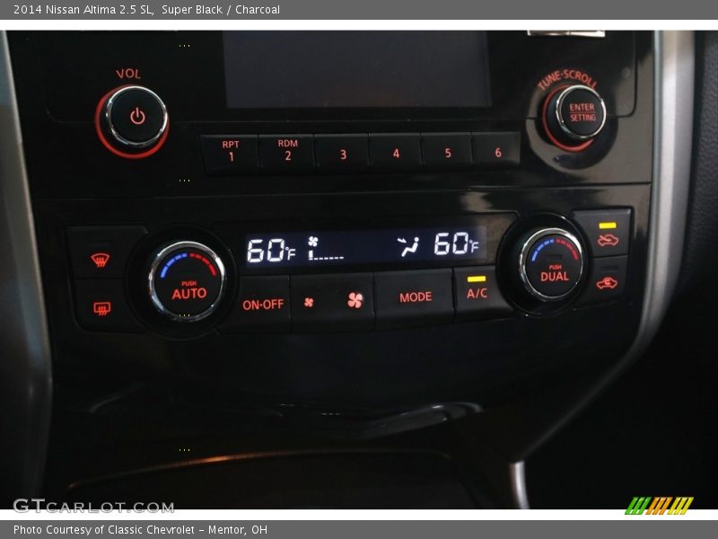 Super Black / Charcoal 2014 Nissan Altima 2.5 SL