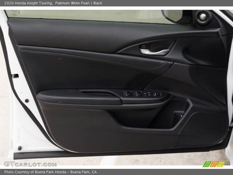 Platinum White Pearl / Black 2020 Honda Insight Touring