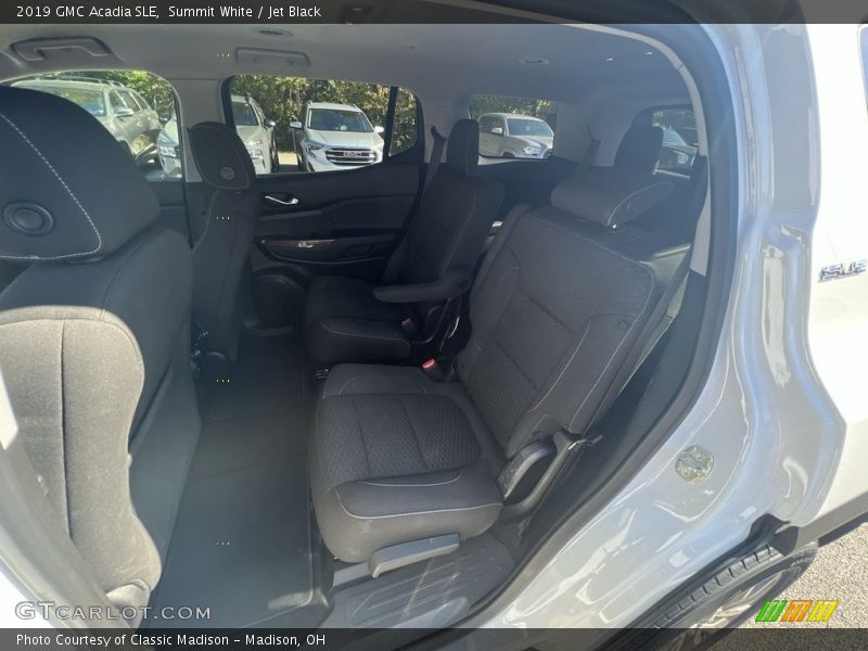 Summit White / Jet Black 2019 GMC Acadia SLE