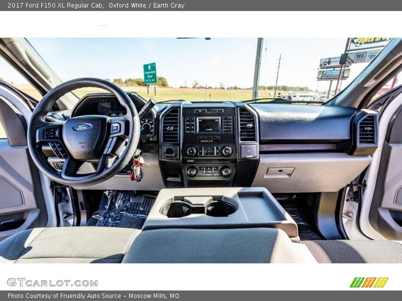 Oxford White / Earth Gray 2017 Ford F150 XL Regular Cab