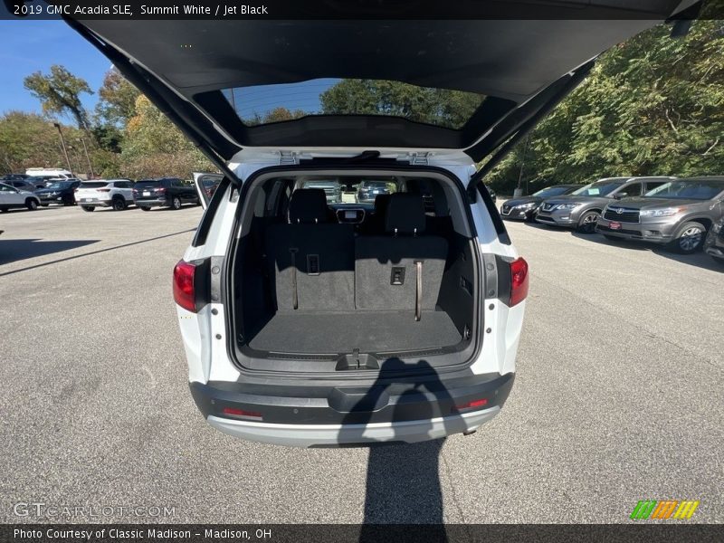 Summit White / Jet Black 2019 GMC Acadia SLE