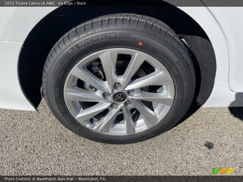Ice Edge / Black 2023 Toyota Camry LE AWD