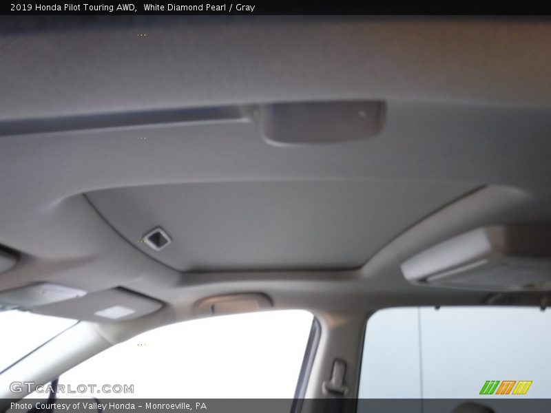 White Diamond Pearl / Gray 2019 Honda Pilot Touring AWD