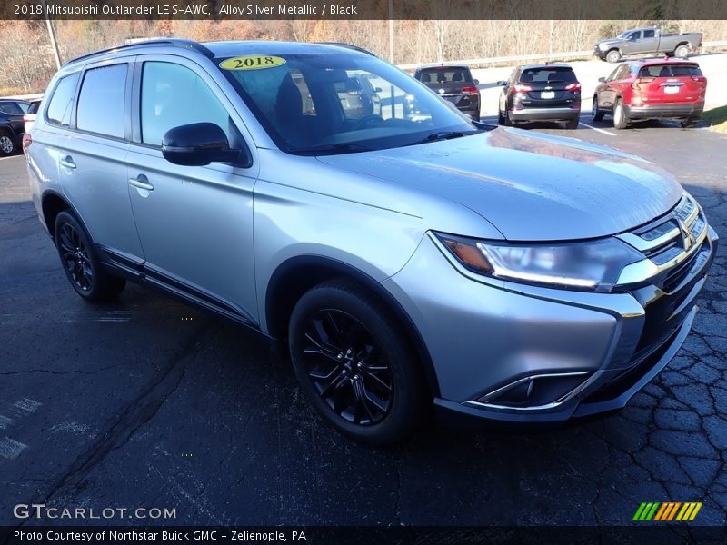 Alloy Silver Metallic / Black 2018 Mitsubishi Outlander LE S-AWC