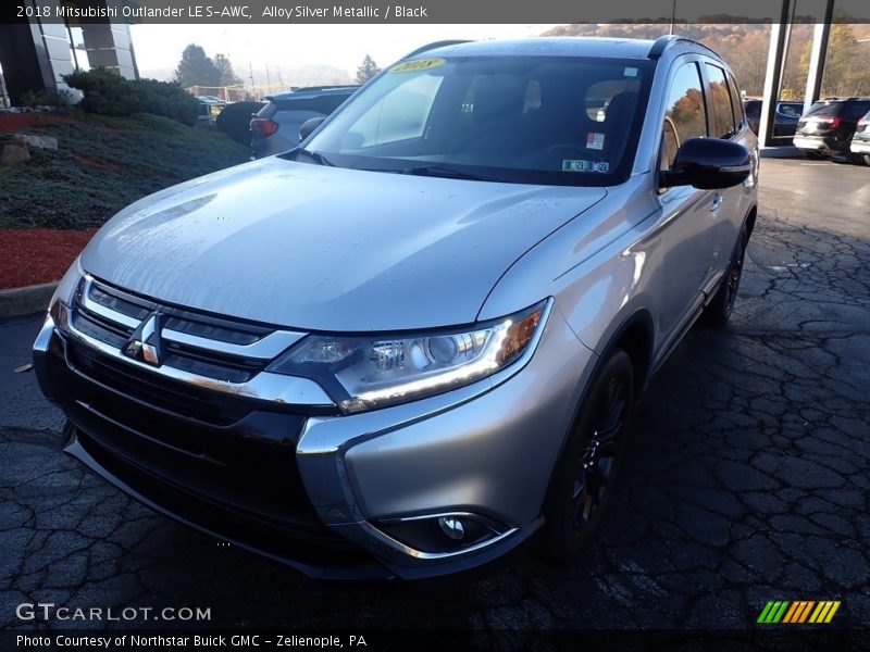 Alloy Silver Metallic / Black 2018 Mitsubishi Outlander LE S-AWC