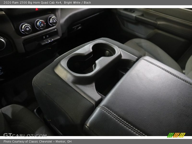 Bright White / Black 2020 Ram 1500 Big Horn Quad Cab 4x4