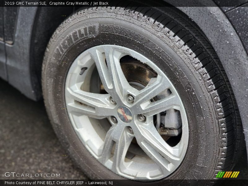 Graphite Gray Metallic / Jet Black 2019 GMC Terrain SLE