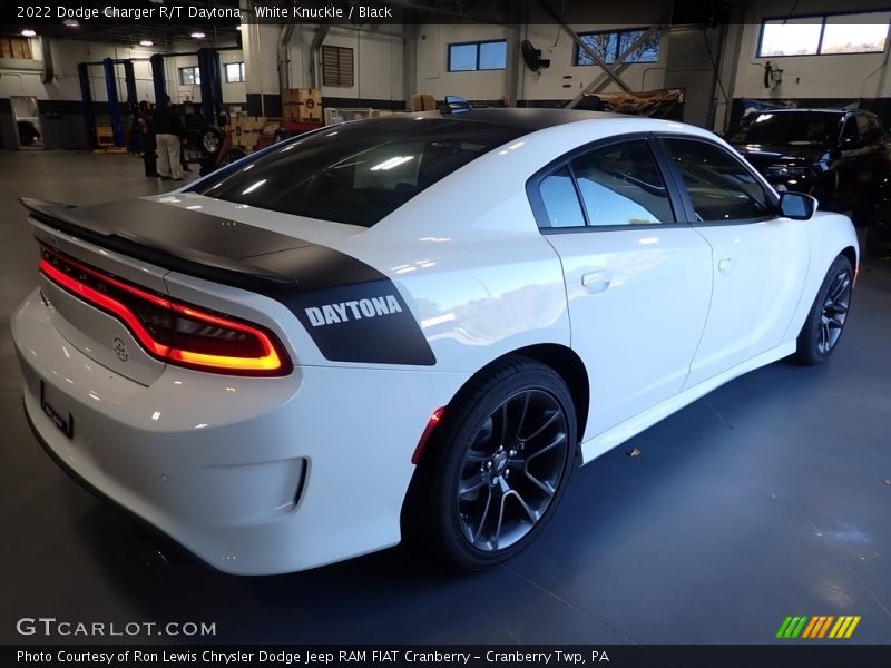 White Knuckle / Black 2022 Dodge Charger R/T Daytona