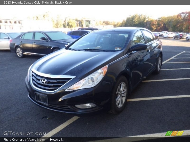 Midnight Black / Gray 2013 Hyundai Sonata GLS