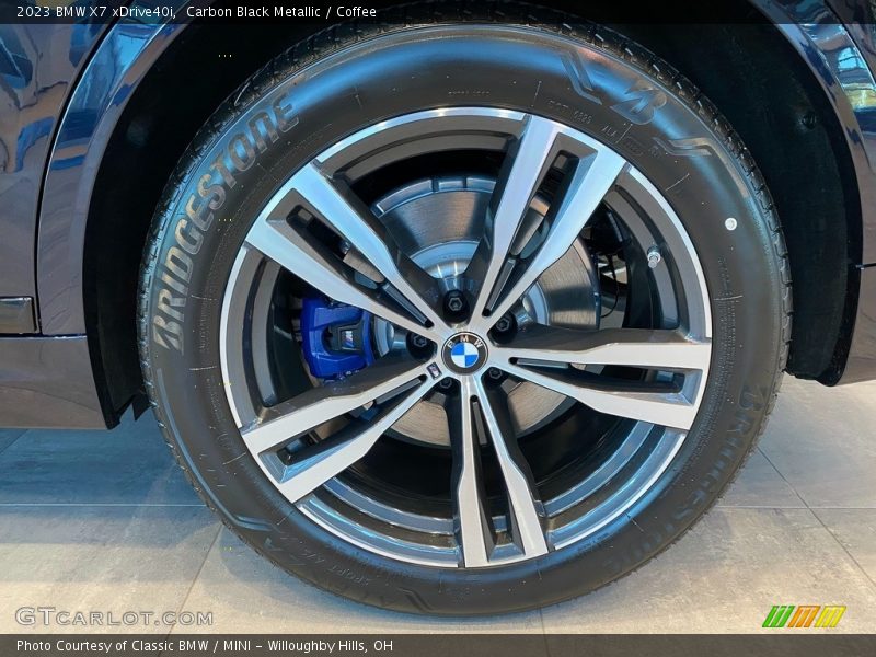 Carbon Black Metallic / Coffee 2023 BMW X7 xDrive40i