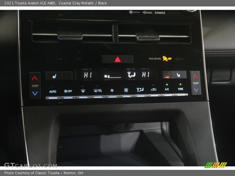 Coastal Gray Metallic / Black 2021 Toyota Avalon XLE AWD