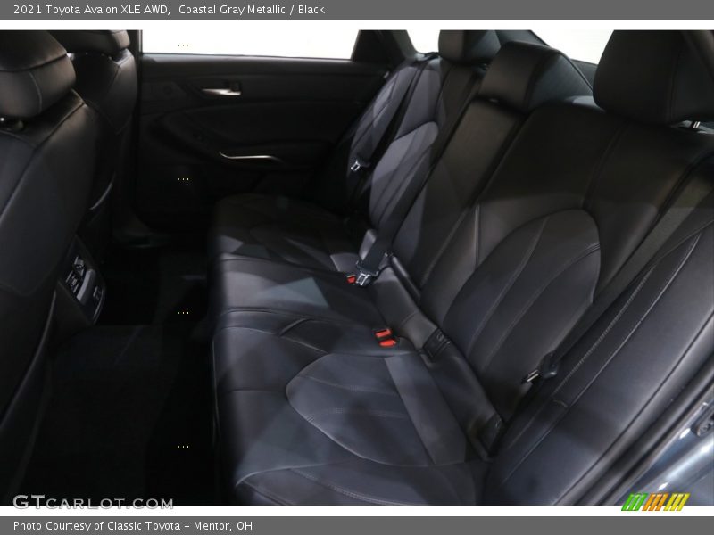 Coastal Gray Metallic / Black 2021 Toyota Avalon XLE AWD