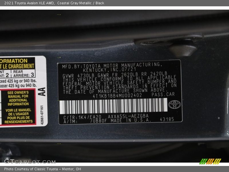 Coastal Gray Metallic / Black 2021 Toyota Avalon XLE AWD