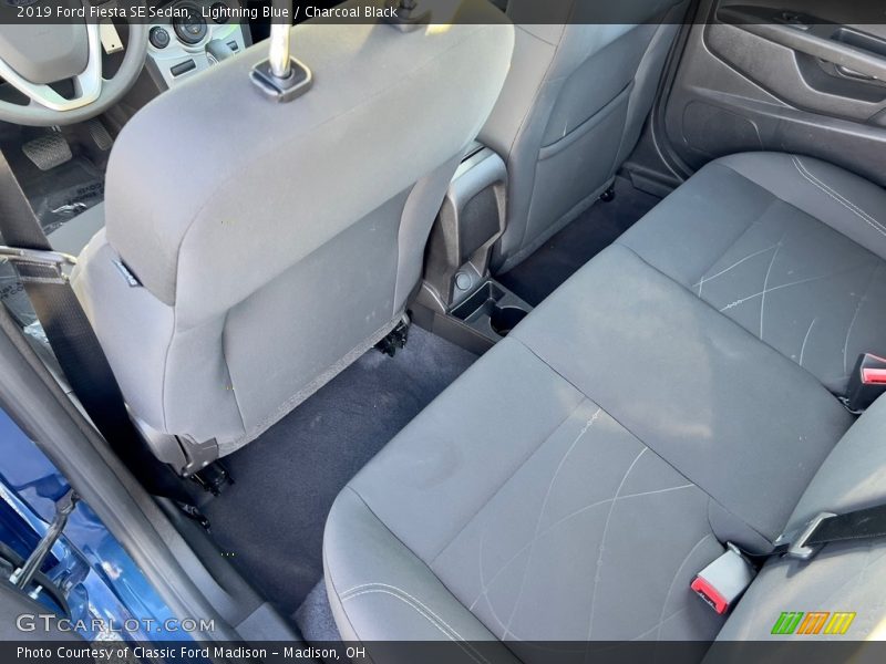 Lightning Blue / Charcoal Black 2019 Ford Fiesta SE Sedan