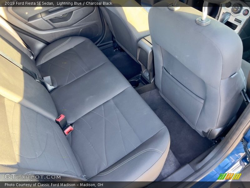 Lightning Blue / Charcoal Black 2019 Ford Fiesta SE Sedan