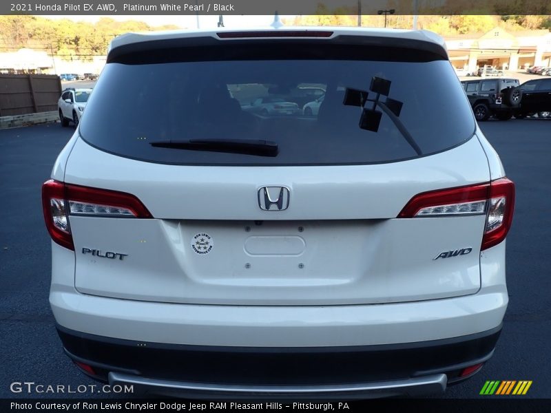 Platinum White Pearl / Black 2021 Honda Pilot EX AWD