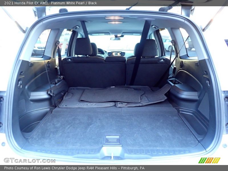 Platinum White Pearl / Black 2021 Honda Pilot EX AWD