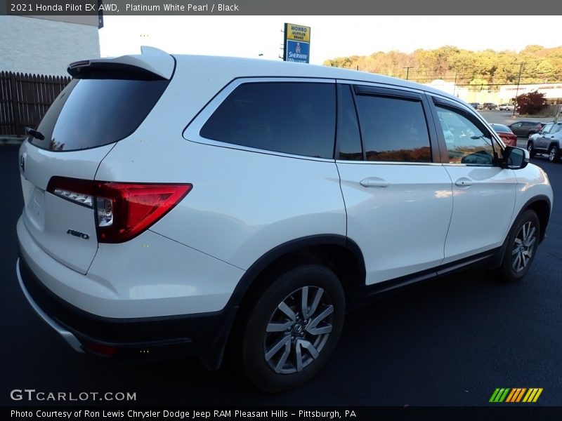Platinum White Pearl / Black 2021 Honda Pilot EX AWD