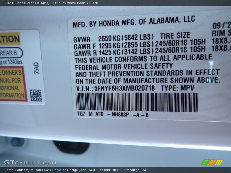 Platinum White Pearl / Black 2021 Honda Pilot EX AWD