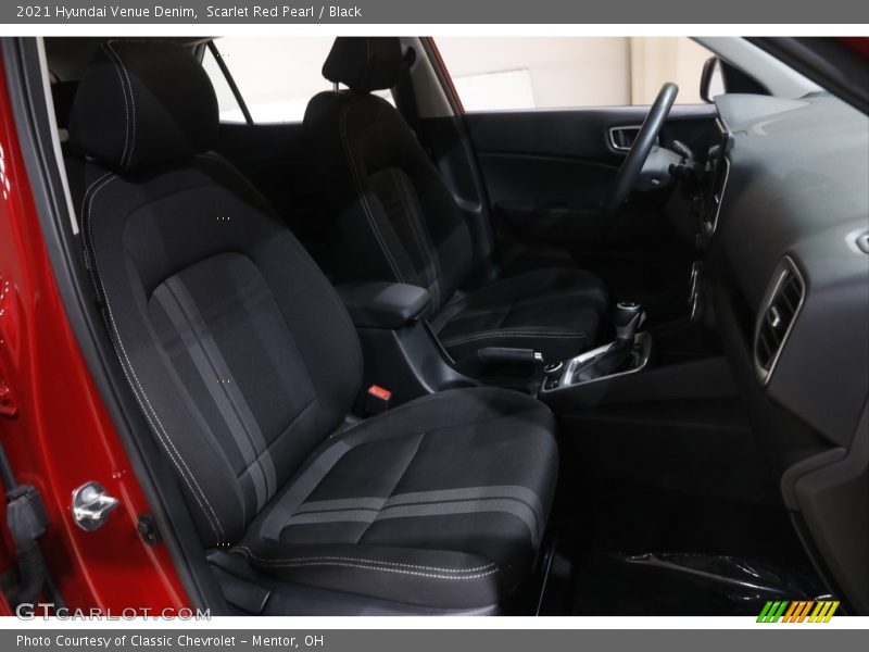 Scarlet Red Pearl / Black 2021 Hyundai Venue Denim