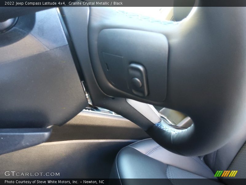 Granite Crystal Metallic / Black 2022 Jeep Compass Latitude 4x4