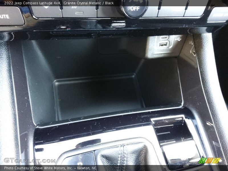 Granite Crystal Metallic / Black 2022 Jeep Compass Latitude 4x4