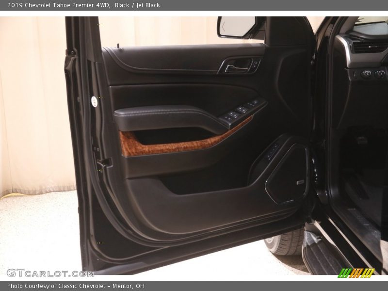 Black / Jet Black 2019 Chevrolet Tahoe Premier 4WD