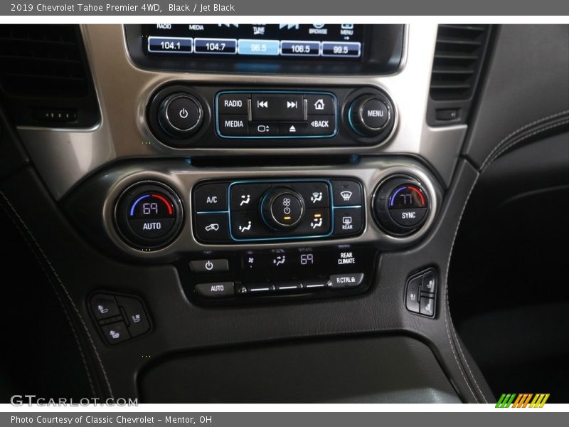 Black / Jet Black 2019 Chevrolet Tahoe Premier 4WD