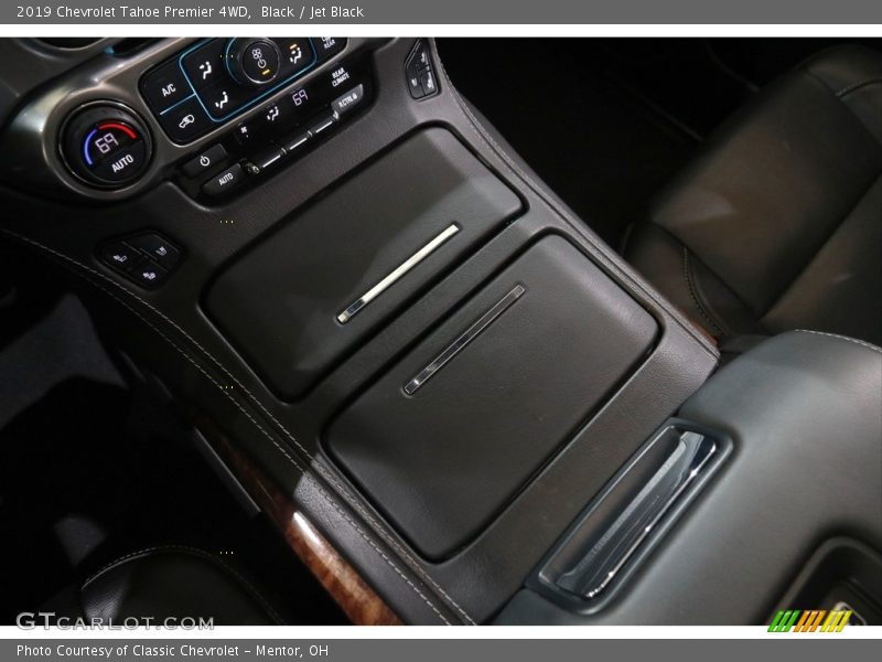 Black / Jet Black 2019 Chevrolet Tahoe Premier 4WD