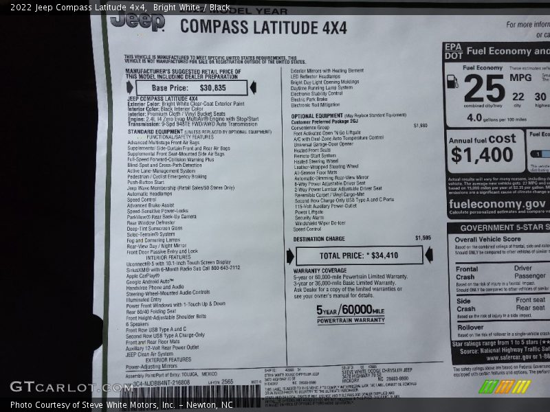 Bright White / Black 2022 Jeep Compass Latitude 4x4