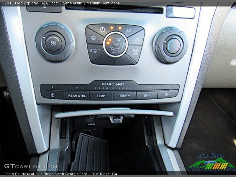 Ingot Silver Metallic / Medium Light Stone 2013 Ford Explorer FWD