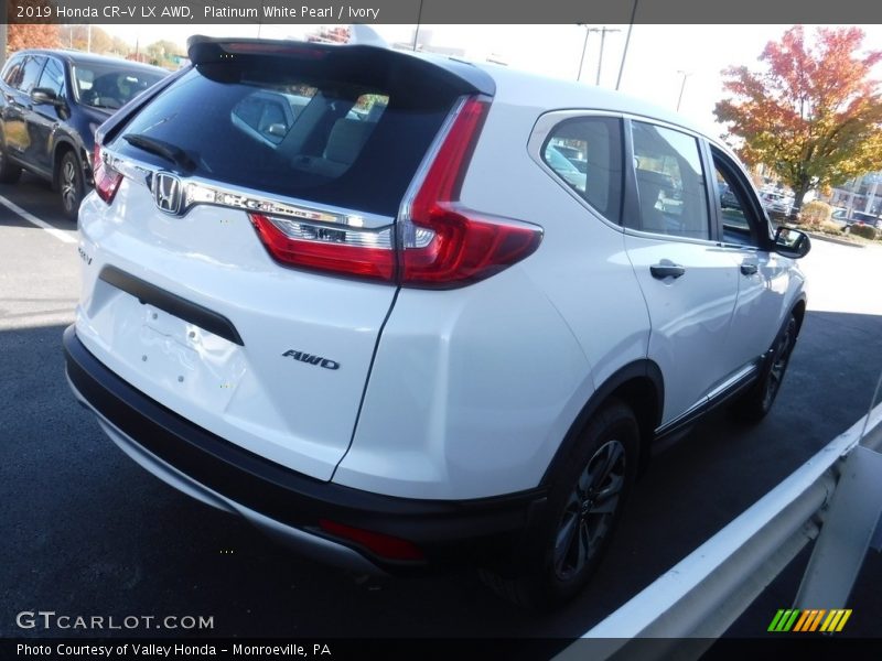 Platinum White Pearl / Ivory 2019 Honda CR-V LX AWD