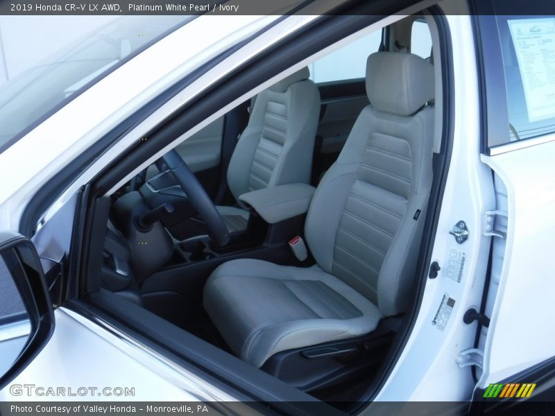 Platinum White Pearl / Ivory 2019 Honda CR-V LX AWD