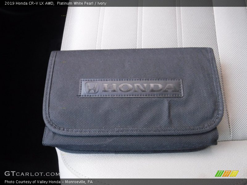 Platinum White Pearl / Ivory 2019 Honda CR-V LX AWD