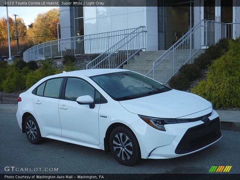 Front 3/4 View of 2020 Corolla LE Hybrid