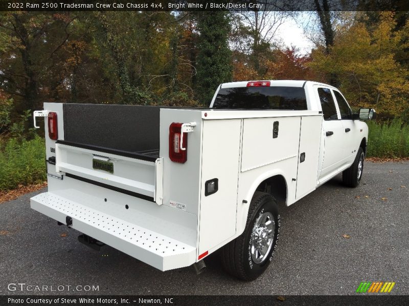 Bright White / Black/Diesel Gray 2022 Ram 2500 Tradesman Crew Cab Chassis 4x4