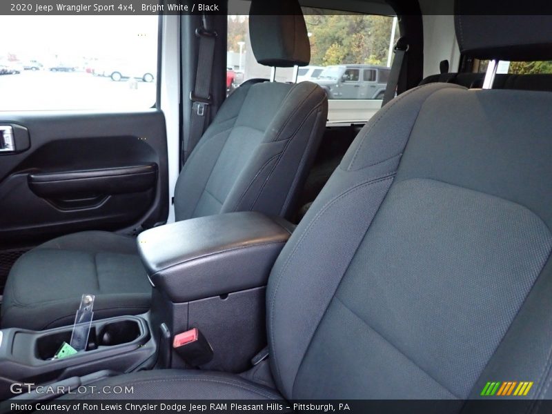 Bright White / Black 2020 Jeep Wrangler Sport 4x4