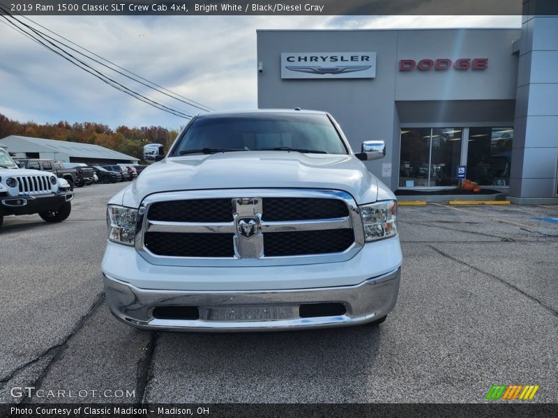 Bright White / Black/Diesel Gray 2019 Ram 1500 Classic SLT Crew Cab 4x4