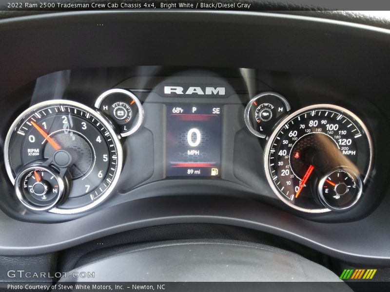 Bright White / Black/Diesel Gray 2022 Ram 2500 Tradesman Crew Cab Chassis 4x4