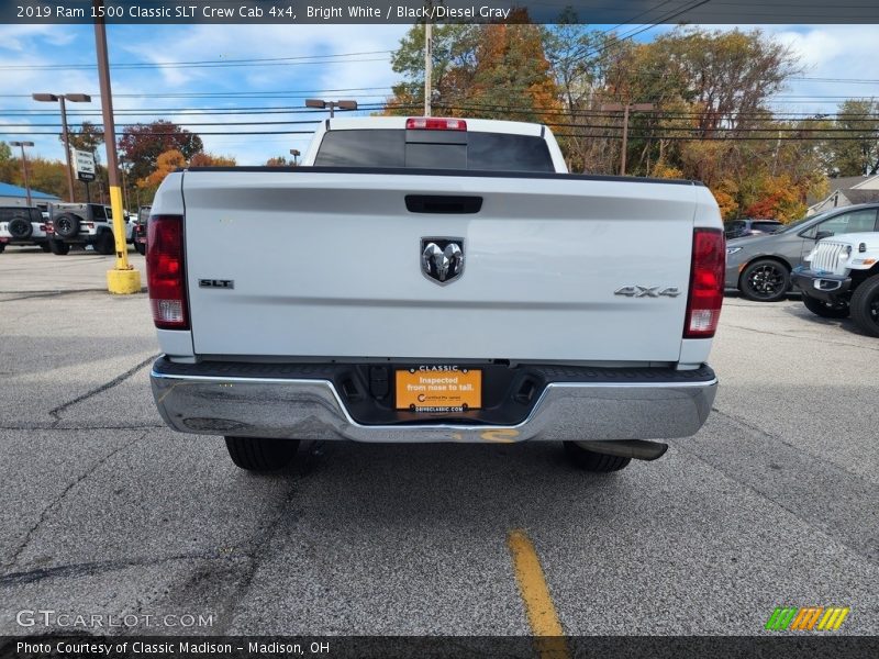 Bright White / Black/Diesel Gray 2019 Ram 1500 Classic SLT Crew Cab 4x4