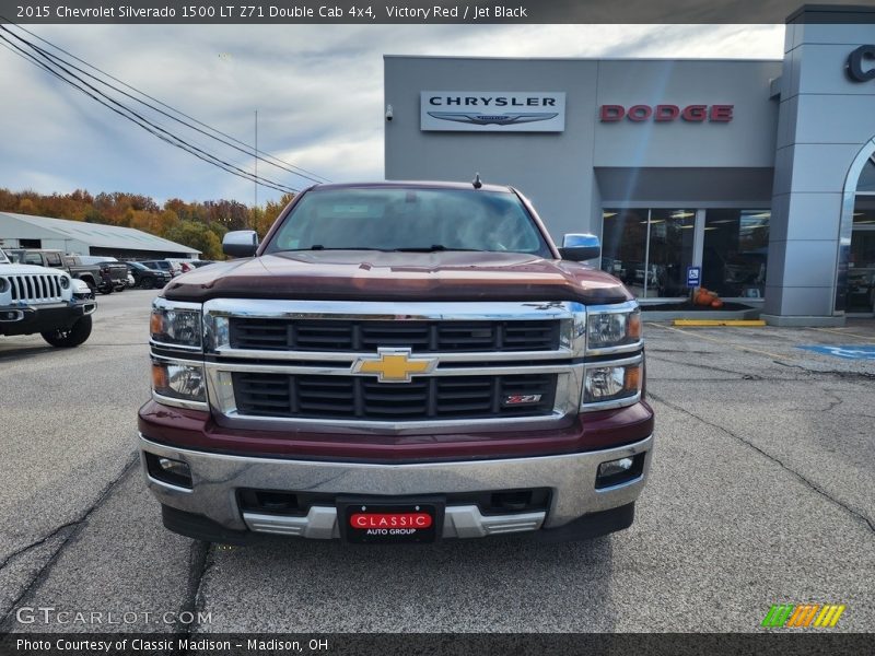 Victory Red / Jet Black 2015 Chevrolet Silverado 1500 LT Z71 Double Cab 4x4