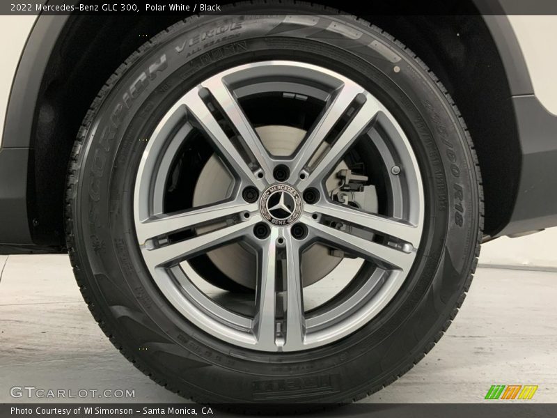 Polar White / Black 2022 Mercedes-Benz GLC 300