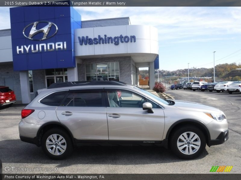 Tungsten Metallic / Warm Ivory 2015 Subaru Outback 2.5i Premium