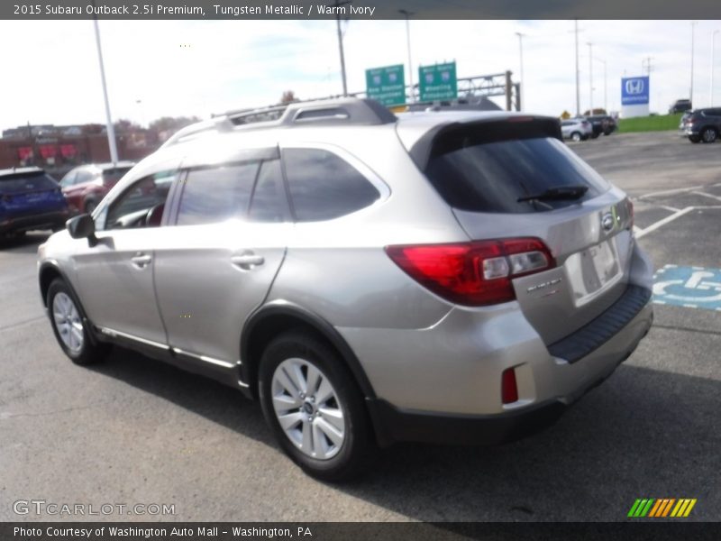 Tungsten Metallic / Warm Ivory 2015 Subaru Outback 2.5i Premium