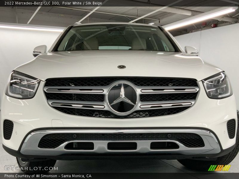Polar White / Silk Beige 2022 Mercedes-Benz GLC 300