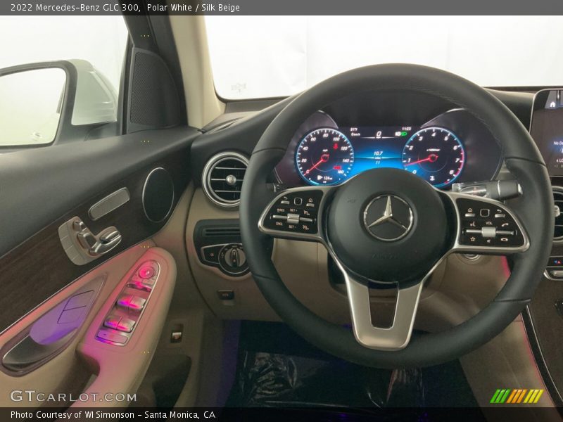 Polar White / Silk Beige 2022 Mercedes-Benz GLC 300
