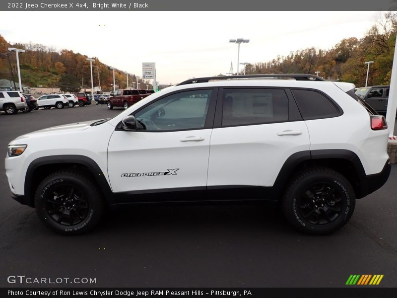 Bright White / Black 2022 Jeep Cherokee X 4x4