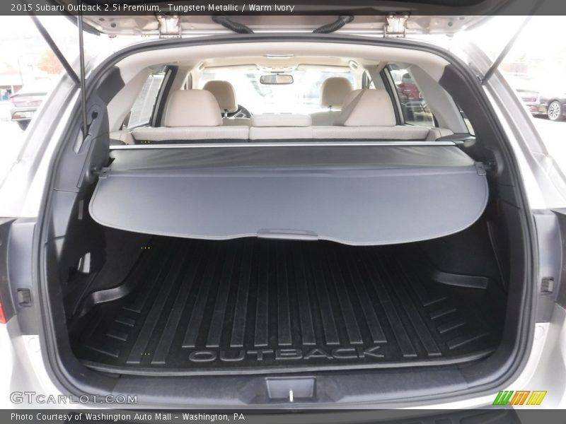  2015 Outback 2.5i Premium Trunk
