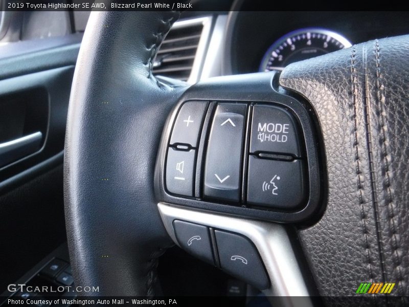 Blizzard Pearl White / Black 2019 Toyota Highlander SE AWD