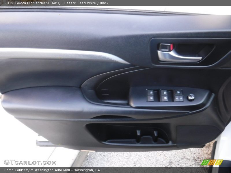 Blizzard Pearl White / Black 2019 Toyota Highlander SE AWD